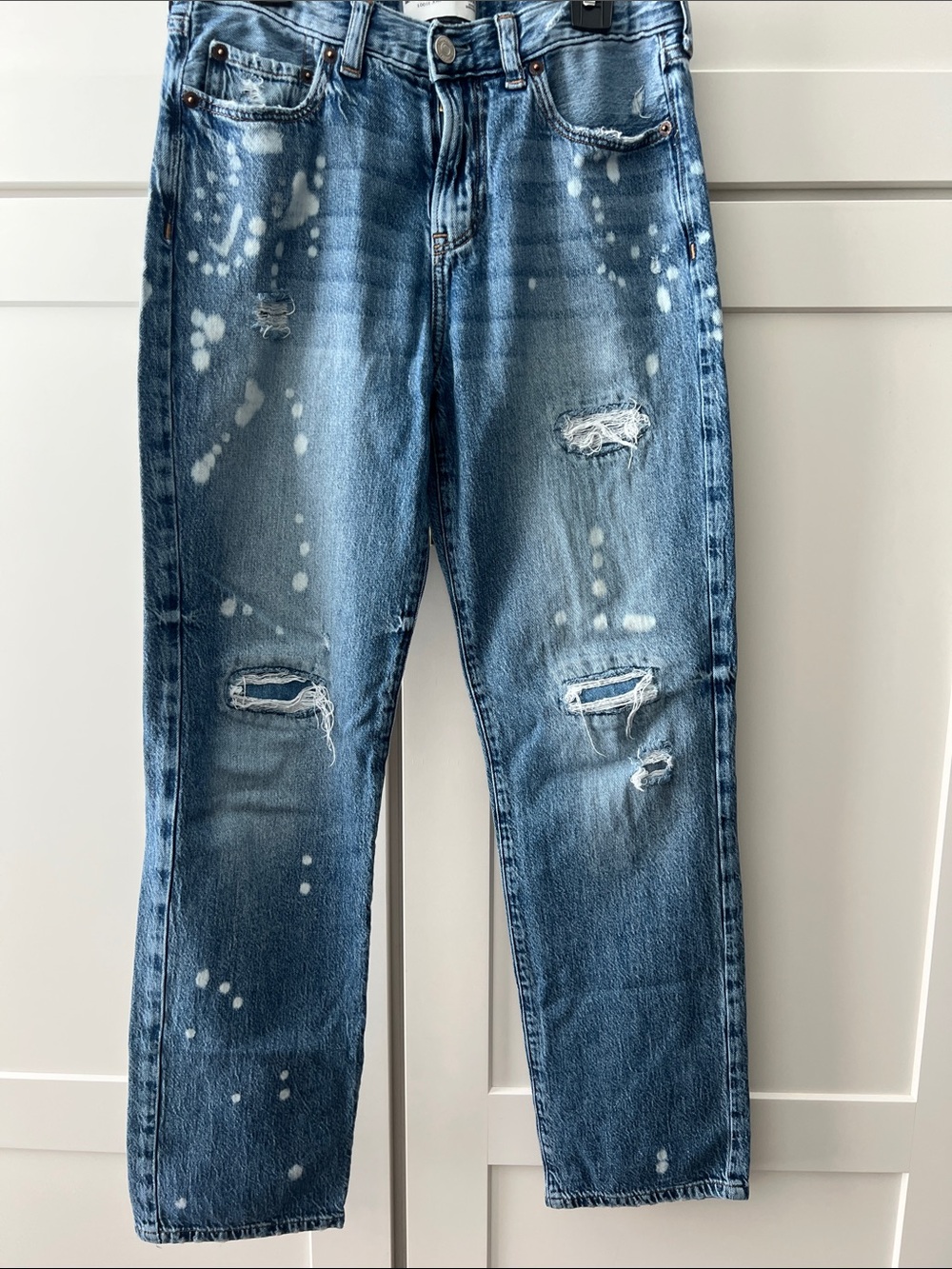 Abercrombie kids loose distressed jeans